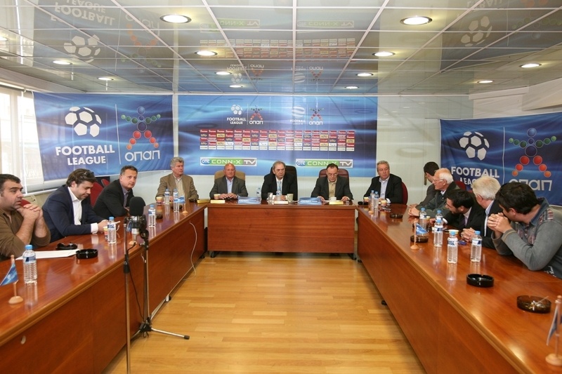Πρόστιμα από τον αθλητικό δικαστή