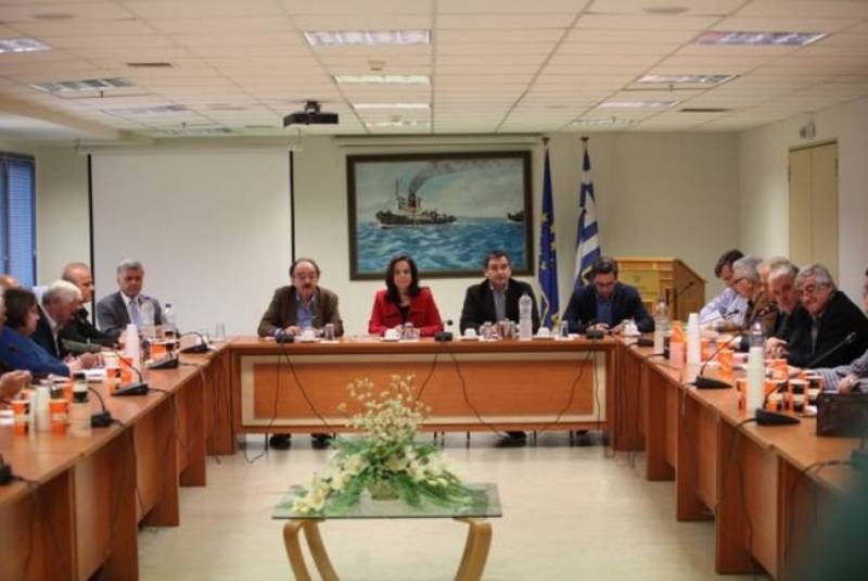 Ναυάγησε η συνάντηση της Διαμαντοπούλου με την ΠΝΟ