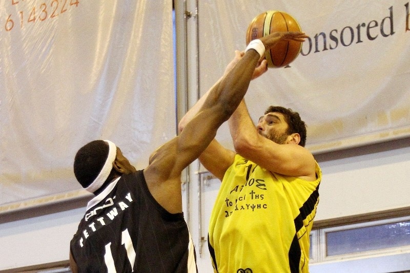 Τσιάκος: «Όσο καλύτερα μπορούμε»