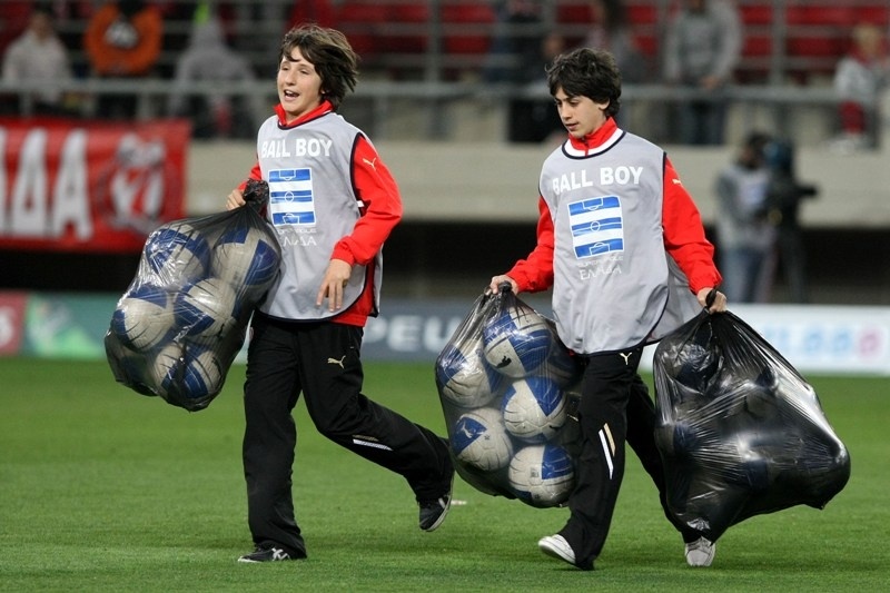 Χάθηκε η μπάλα…