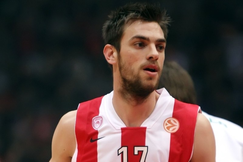 Χωρίς Μάντζαρη ο Ολυμπιακός