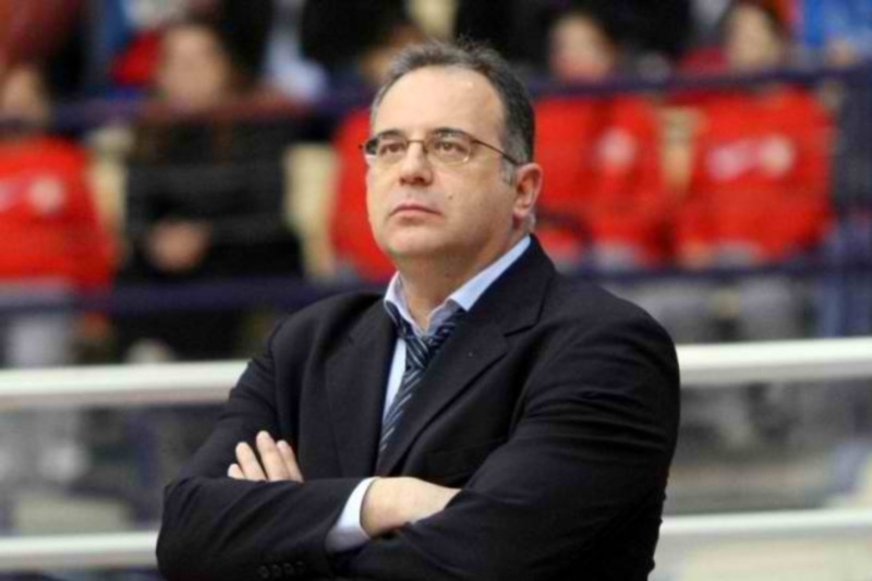 Τα λένε και θα τα ξαναπούν στον Ίκαρο