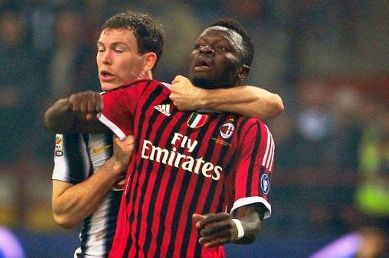 Μουντάρι κατά… Μπράνκα