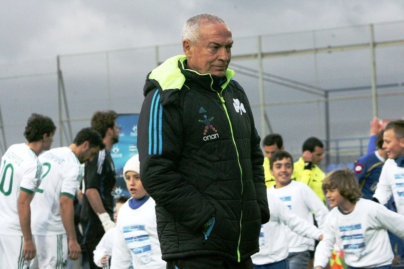 Αντίθετος για τα play offs ο Φερέιρα