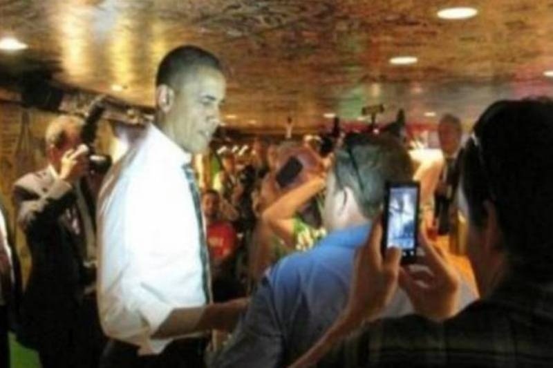 Γιαούρτωσε κατά λάθος τον Ομπάμα!