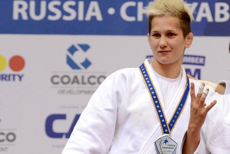 Συγχαρητήρια Παπούλια στη Μπουκουβάλα