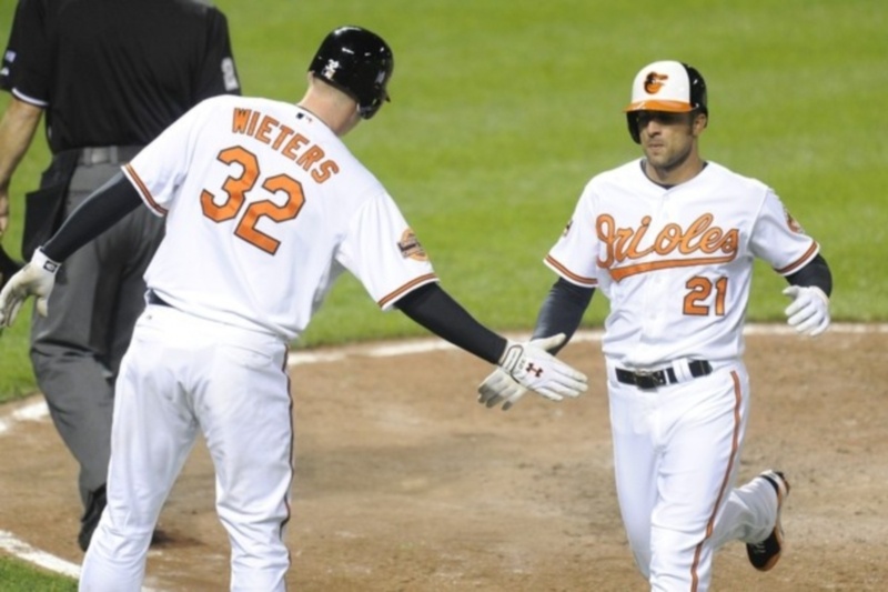 Τρία hits για τον Μαρκάκη