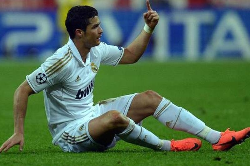 Νέο συμβόλαιο με Adidas η Ρεάλ