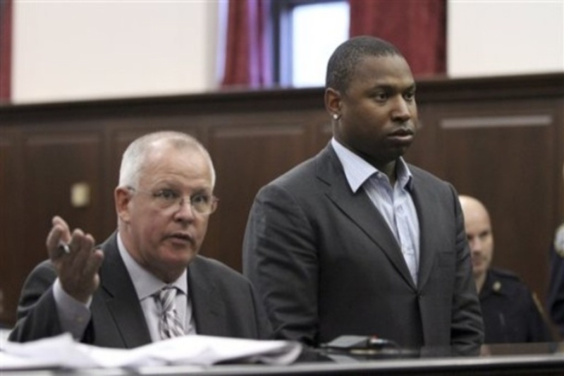 Τελειώνουν τον Young οι Τάιγκερς