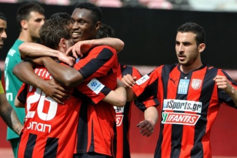 Μέσα ο Κοκκίνης έξω ο Φούφουλας στην Παναχαϊκή