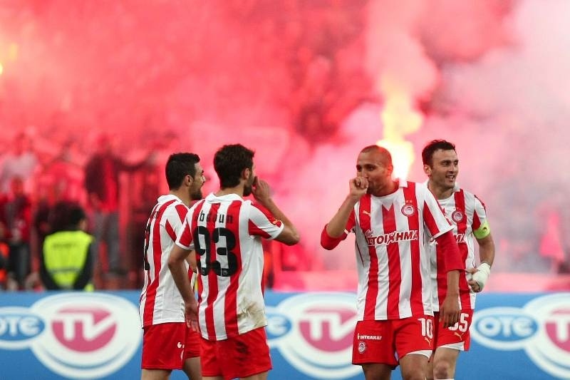 Ολυμπιακός: Μπήκε ο κόσμος μέσα στο τέλος!