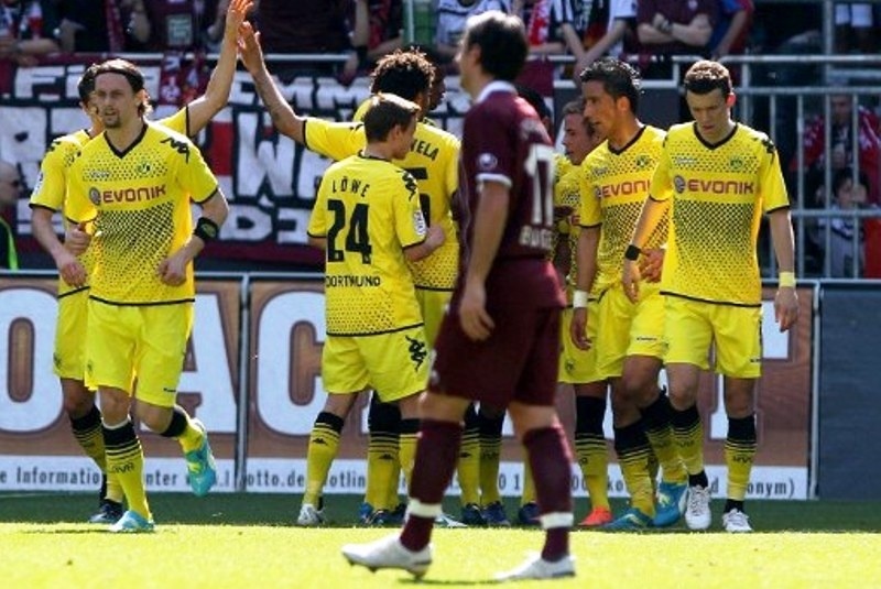 Νέα νίκη για Ντόρτμουντ και ρεκόρ