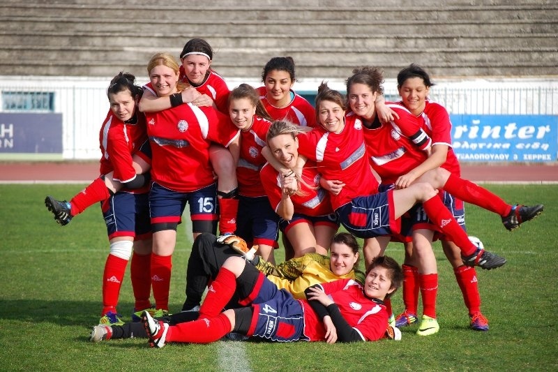 Παραμονή για Πανσερραϊκή