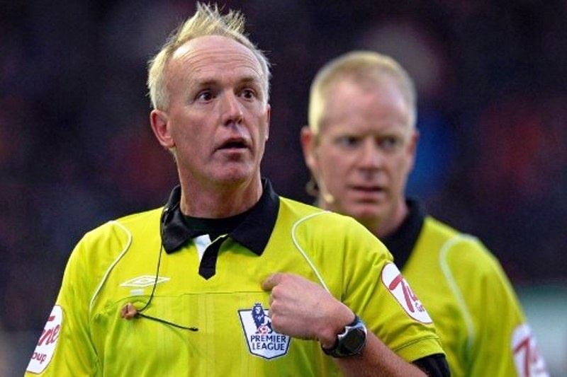 «Κρέμασε» τη σφυρίχτρα του ο Γουόλτον