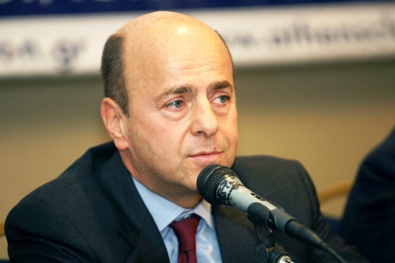 Στηρίζει Αλαφούζο ο Βγενόπουλος