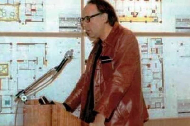 Ο Θεόδωρος Πάγκαλος πριν από 32 χρόνια (photo)