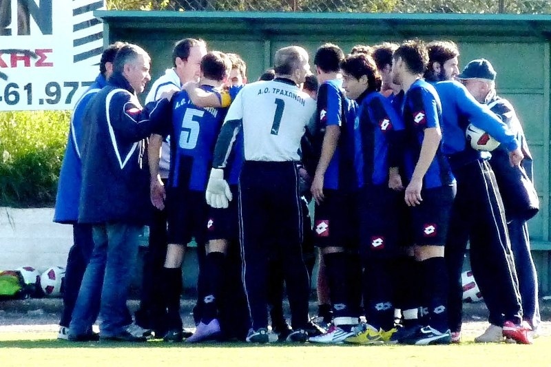 Απέχουν οκτώ ποδοσφαιριστές στους Τράχωνες!