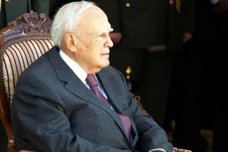 Ο λόγος στον Παπούλια