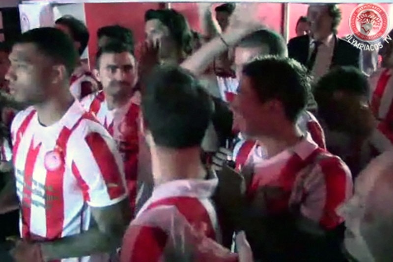 Η παρακάμερα της φιέστας του Ολυμπιακού