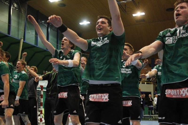 Tριπλή αποστολή η Βάκερ