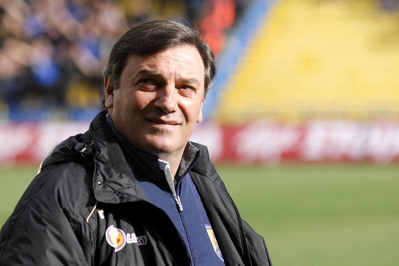 «Βλέπει» Τεννέ η Κέρκυρα