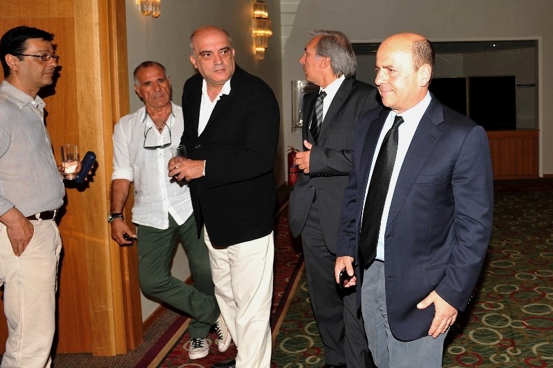Ενημέρωσε τους μικρομετόχους για το πλάνο του ο Αλαφούζος