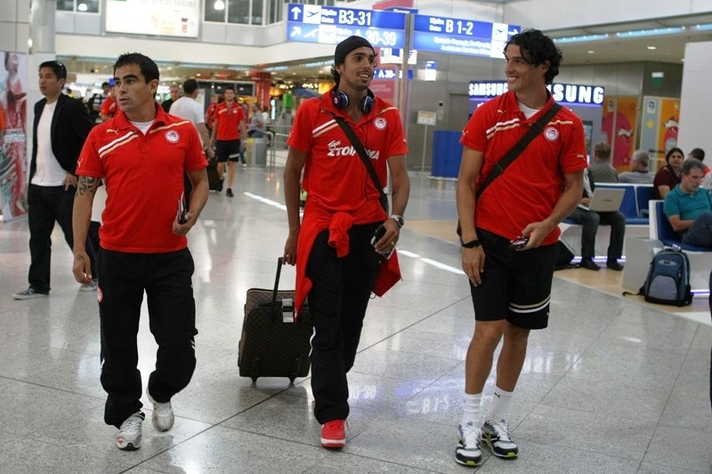 Η πτήση του Ολυμπιακού για Αυστραλία (video)