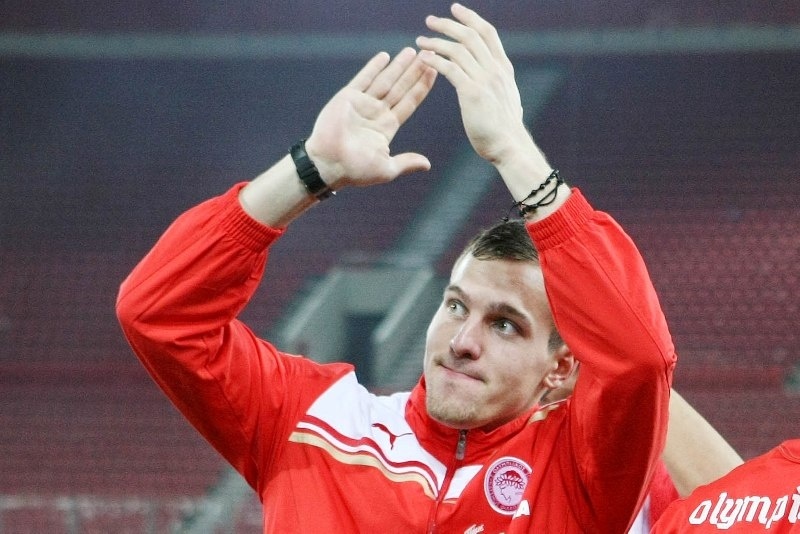 Ολυμπιακός: Ανανέωσε για τρία χρόνια ο Μέγιερι