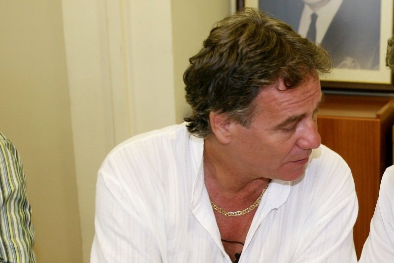 Επαφές Αδαμάκη στον Εθνικό Αστέρα