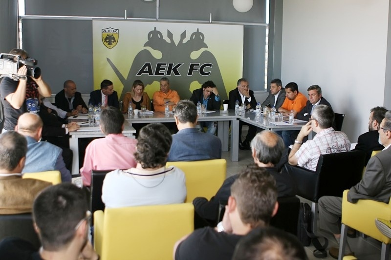 Για όλα φταίει ο...Τσίπρας