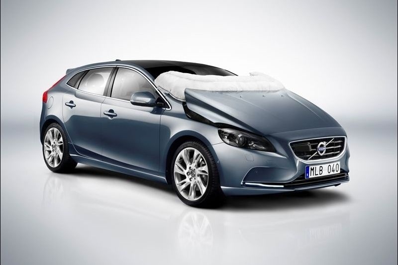 Volvo V40 με Αερόσακο Πεζού