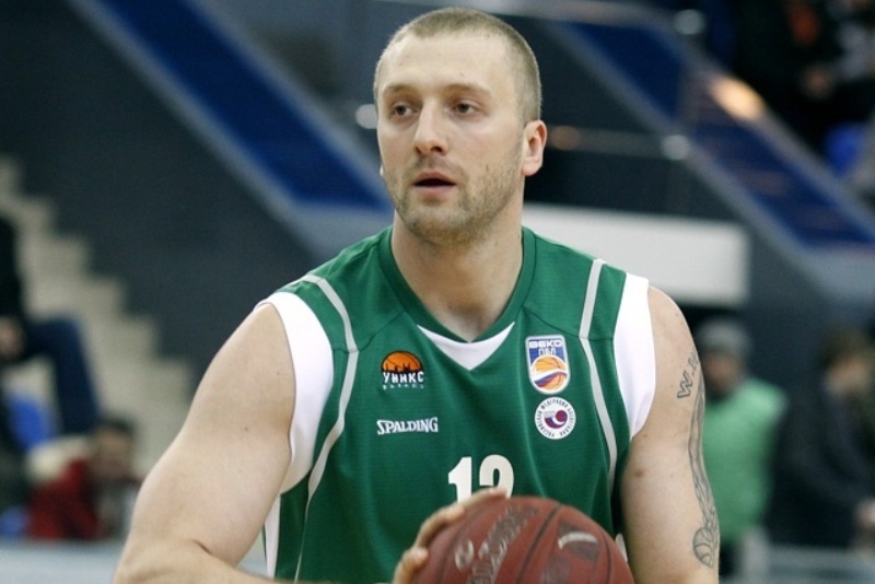 Μένει στην Ούνιξ ο Βερεμένκο