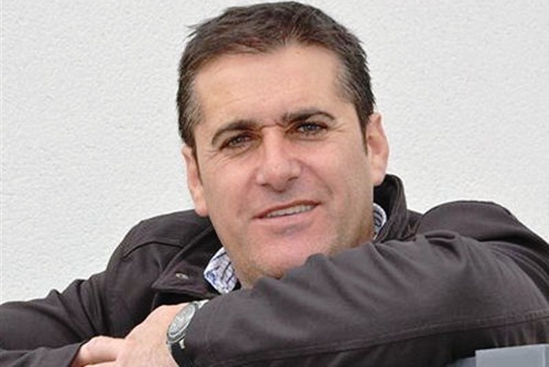 Ελεύθερος -και για Ολυμπιακό- ο Σαντοβάλ...