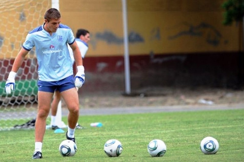 Euro 2012: Πετάει στα… σύννεφα ο Μπάτλαντ