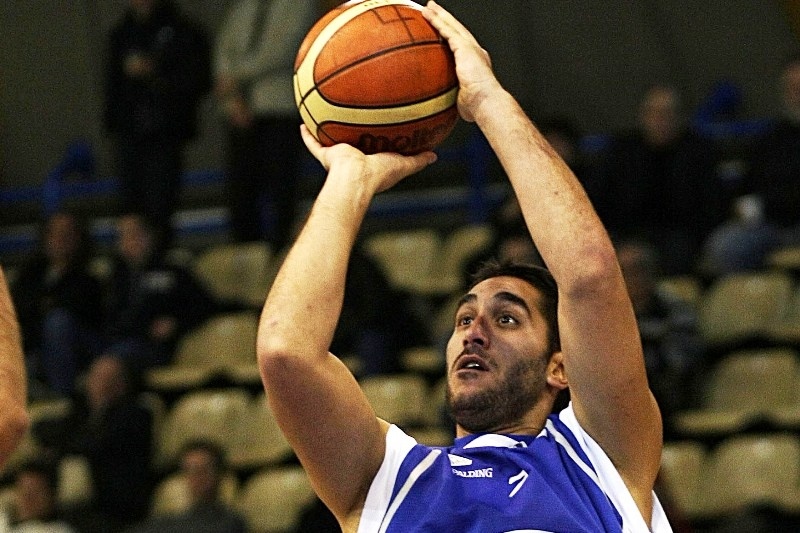 Τέλος από την Καβάλα ο Αγγελόπουλος!