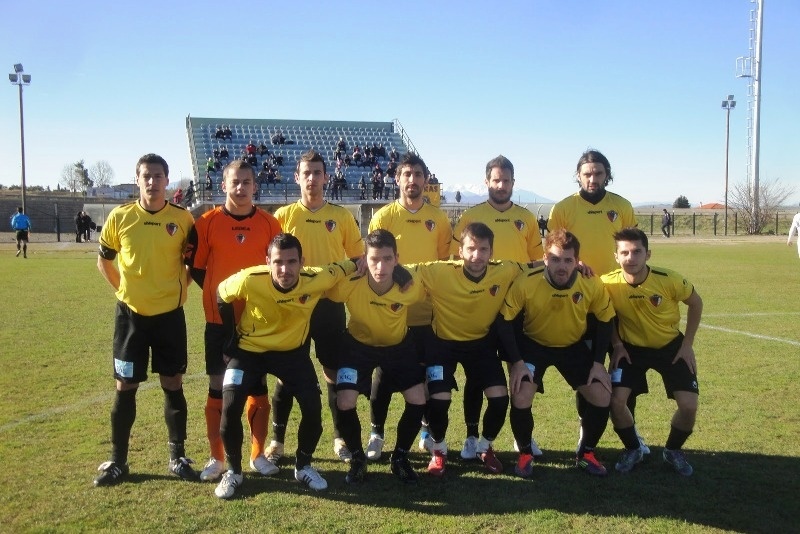 Γιορτή Κορίνθου με Άσπρα Σπίτια