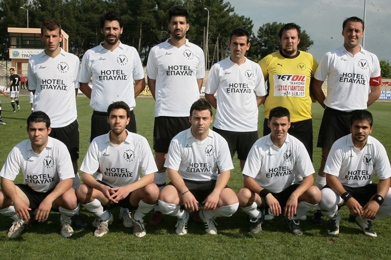 Δόξα Πετρούσας-Ηρακλής Αμπελοκήπων 2-0