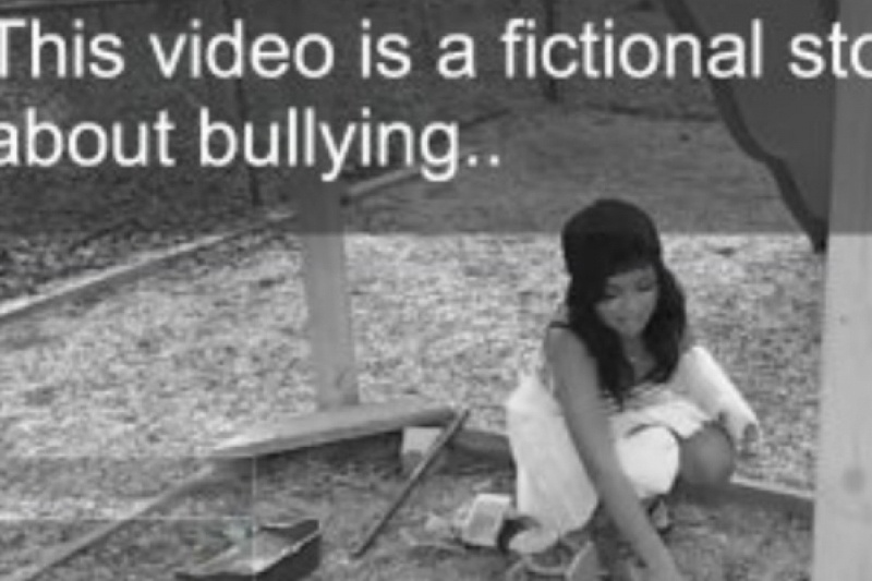 ΣΟΚ στο Facebook με ψεύτικο βίντεο αυτοκτονίας 12χρονης (video)