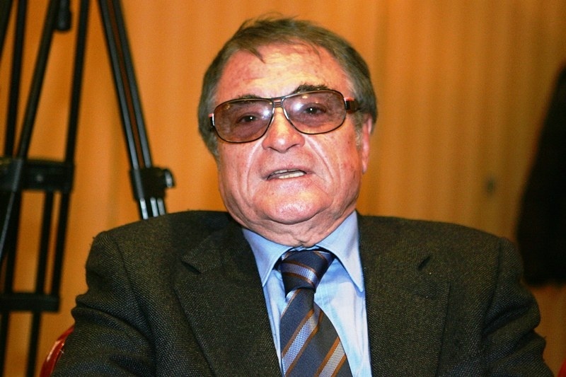 Γιδόπουλο στην προεδρία θέλει ο Ξενιάδης