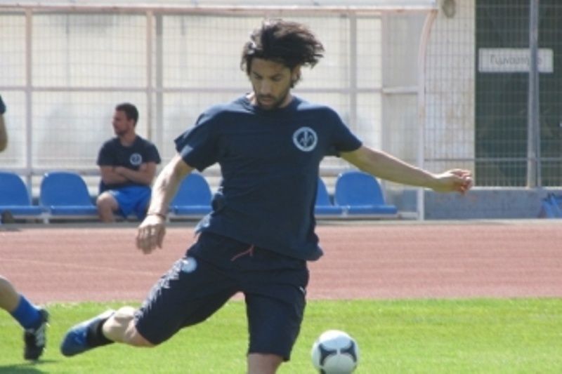 Απουσίες στον Πανελευσινιακό