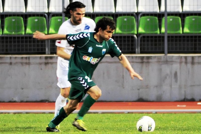 Ξεκαθαρίζει για Φαβάλι στον Λεβαδειακό