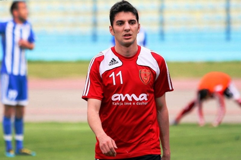 Ενδιαφέρον του ΠΑΣ Γιάννινα για Μουζάκα (video)