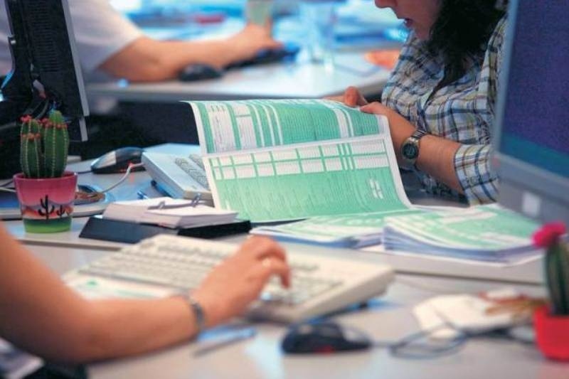 ΥΠΟΙΚ: Νέες παρατάσεις για τις φορολογικές δηλώσεις