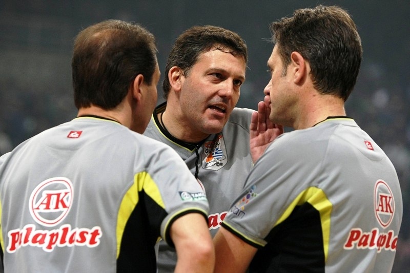 Οι έξι διαιτητές που θα μπουν αύριο (2/06) στην κληρωτίδα για τον 5ο τελικό