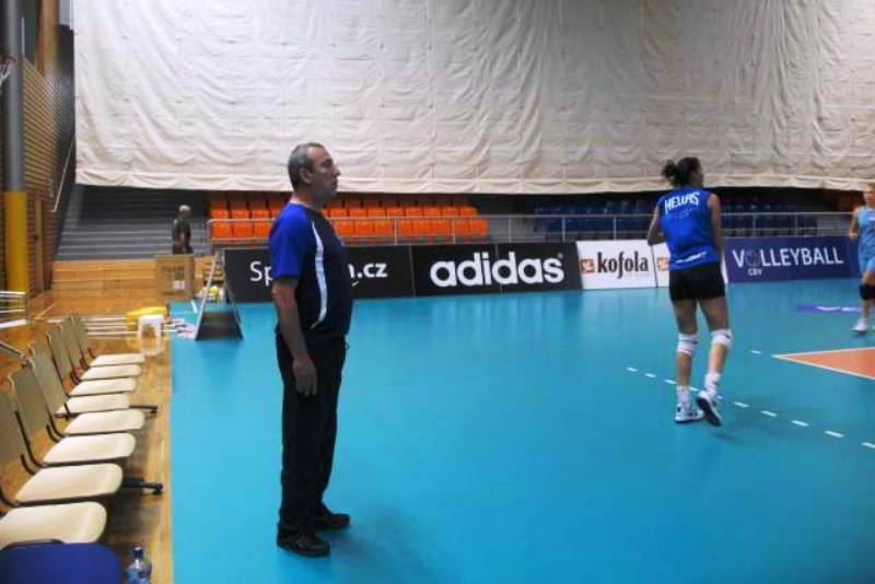 Φλώρος: «Σημείο αναφοράς η Ολλανδία»