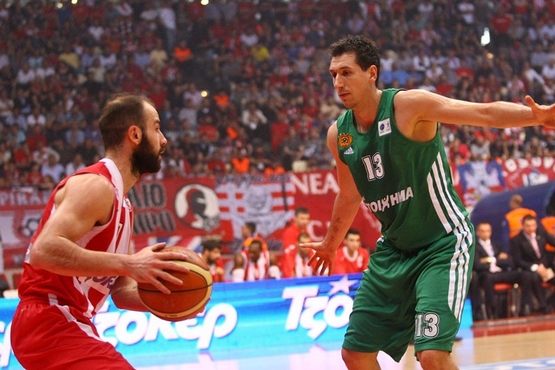 Μάχη τίτλου και στέψη στο ΣΕΦ