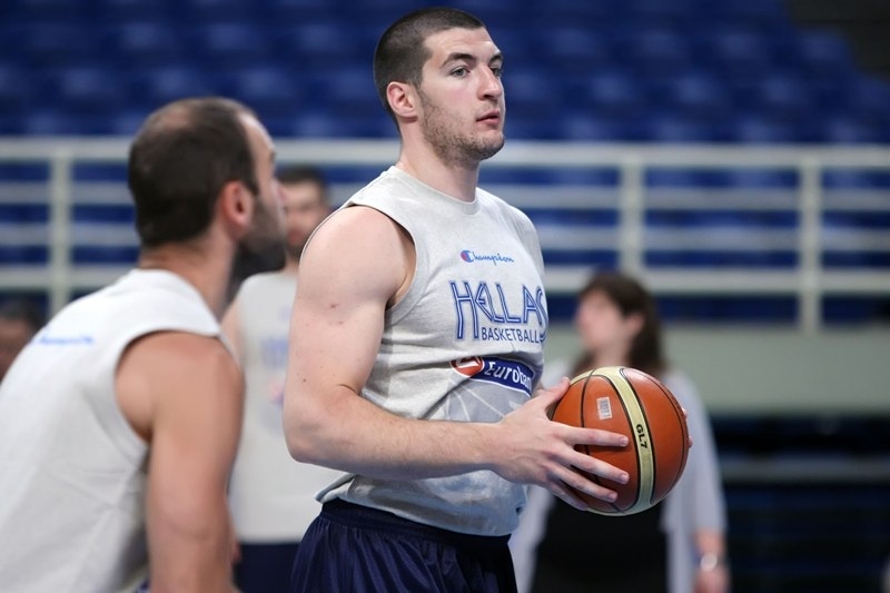 Τι τρέχει με Ολυμπιακό και Καββαδά