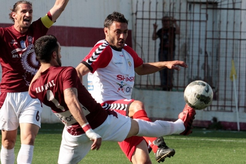 Τριανταφύλλου, η πέμπτη αποχώρηση από τη Γλυφάδα