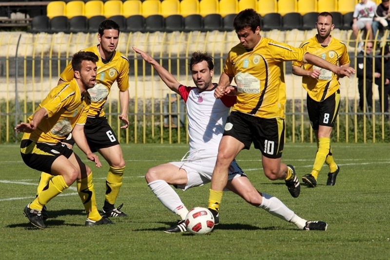 Ανανέωσε με τον Φωστήρα ο Δωροβίνης