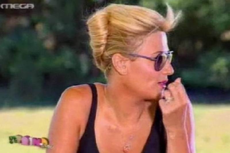 Φαίη Σκορδά: «Τι είναι ο Σάντος;»